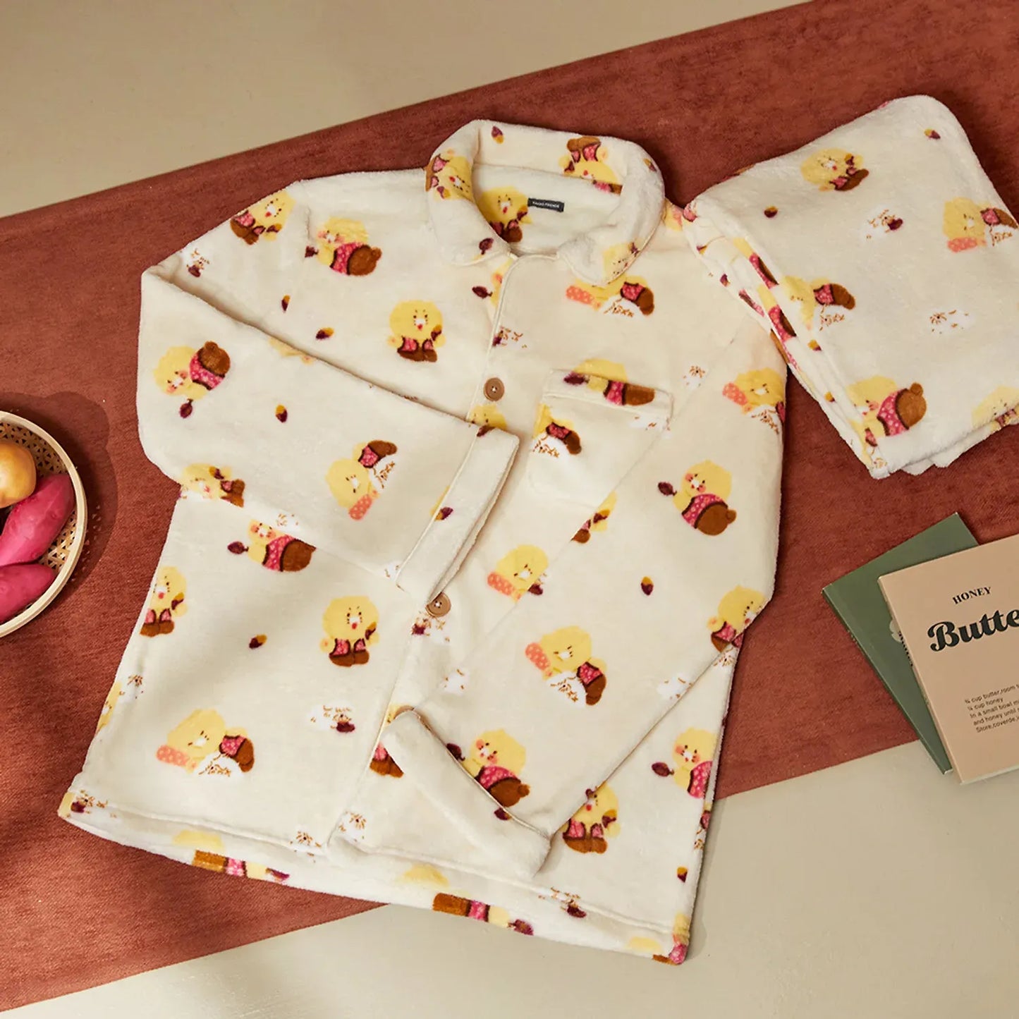 [KAKAO FRIENDS] Countryside Series Flannel Pajama Set Chunsik