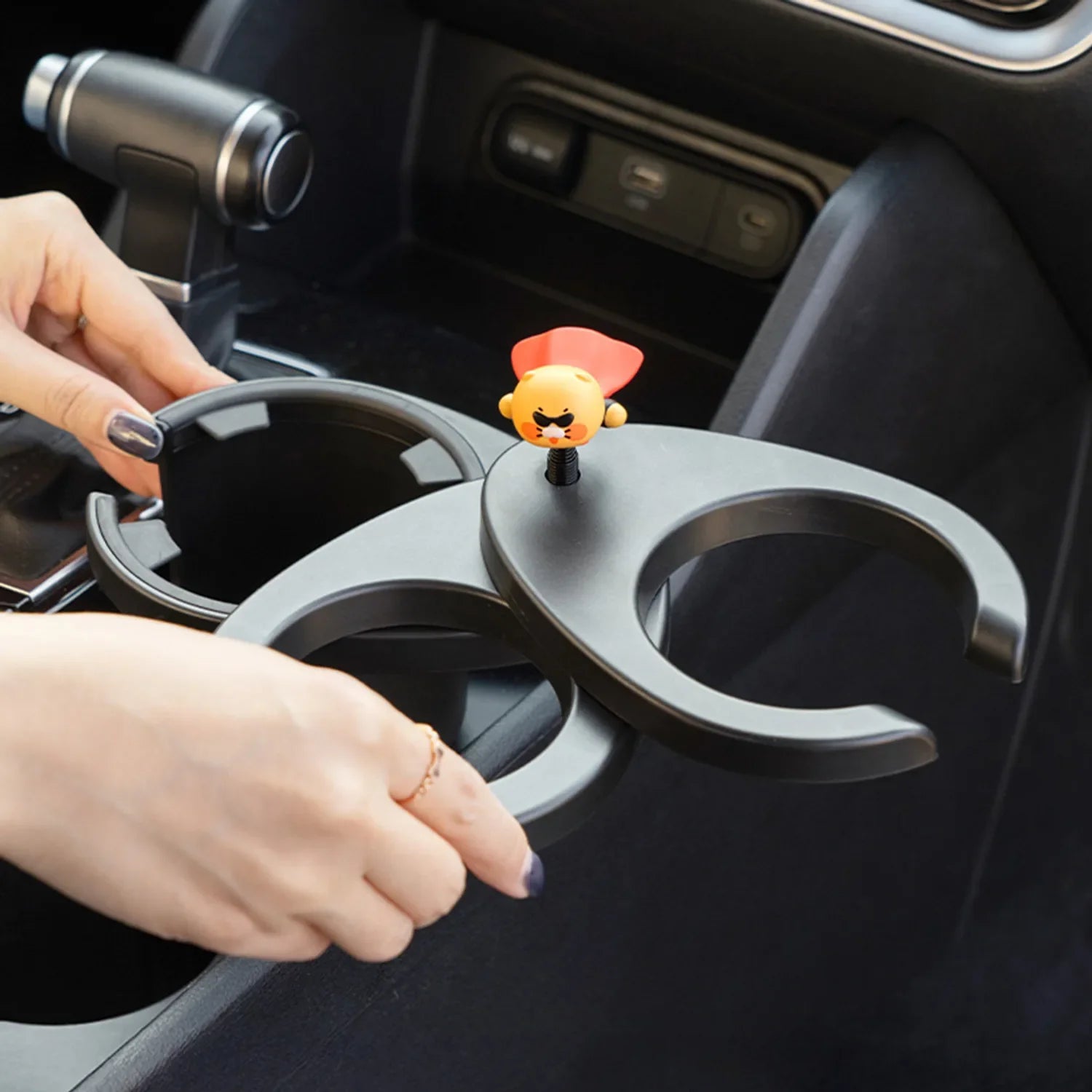 [KAKAO FRIENDS]Choonsik's Verse 3-Tier Multi Car Cup Holder