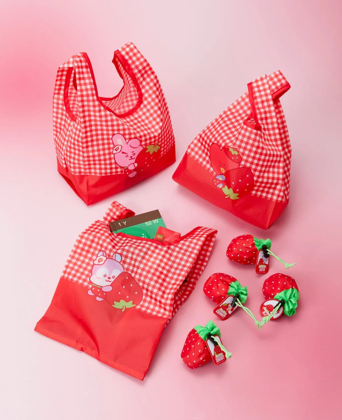 [BTS] BT21 Strawberry Party Pouch Market Bag