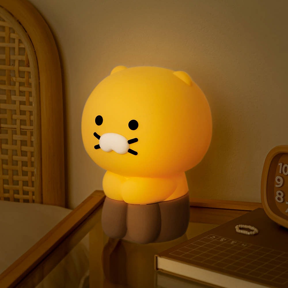 [KAKAO FRIENDS]Choonsik Sitting Silicone Mood Light Night Lamp