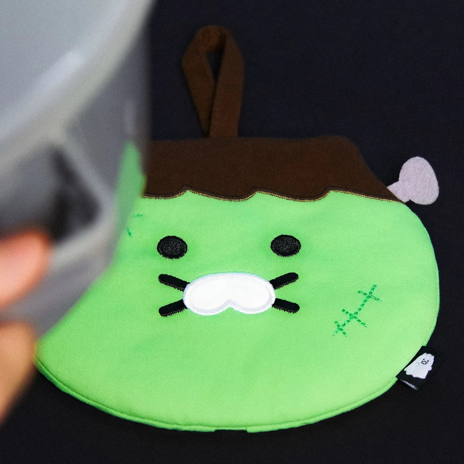 [KAKAO FRIENDS] Nyang Nyang Special Monster Chunsik Kitchen Glove