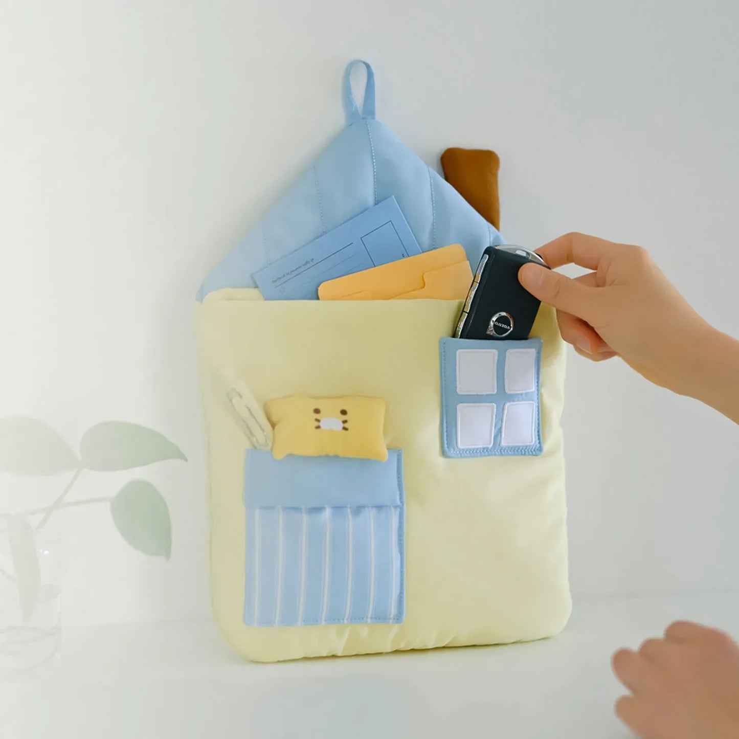 [KAKAO FRIENDS]CHOONHOUSE Cushion Wall Pocket Chunsik Edition