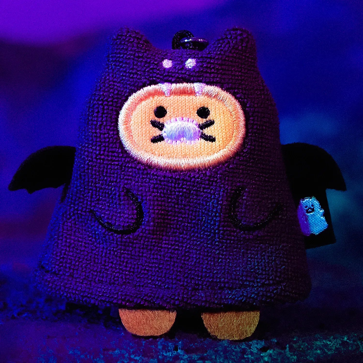 [KAKAO FRIENDS] Nyang Nyang Special Chunsik Ghost & Bat Phone Cleaner Strap