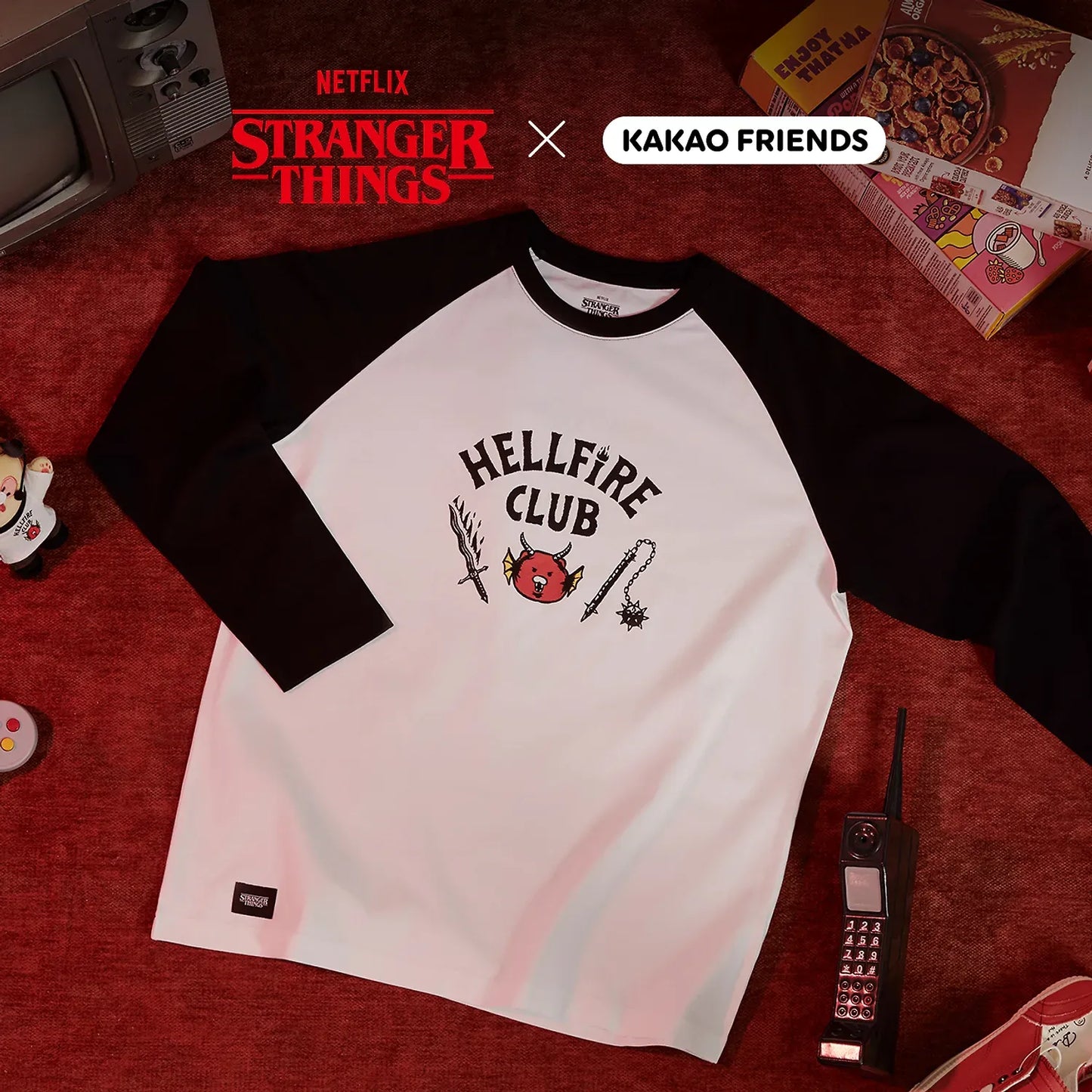 [KAKAO FRIENDS]XStranger Things Hellfire Club Raglan T-Shirt