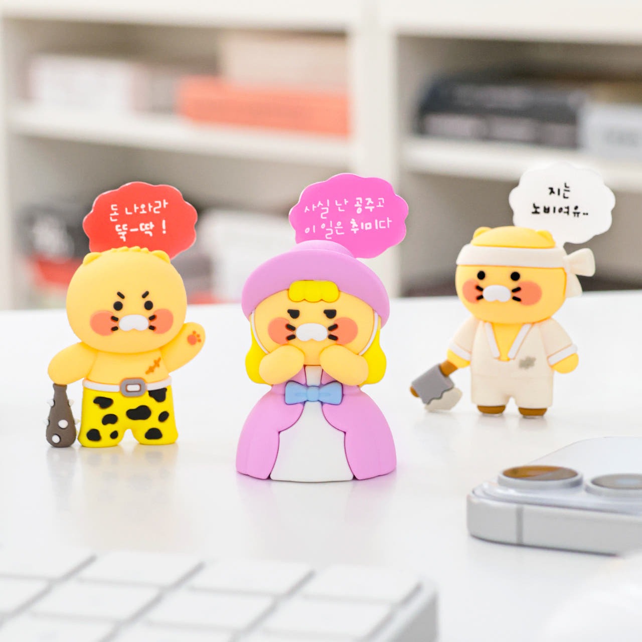 [KAKAO FRIENDS]Choonsik Random Monitor Figure Desk Decoration