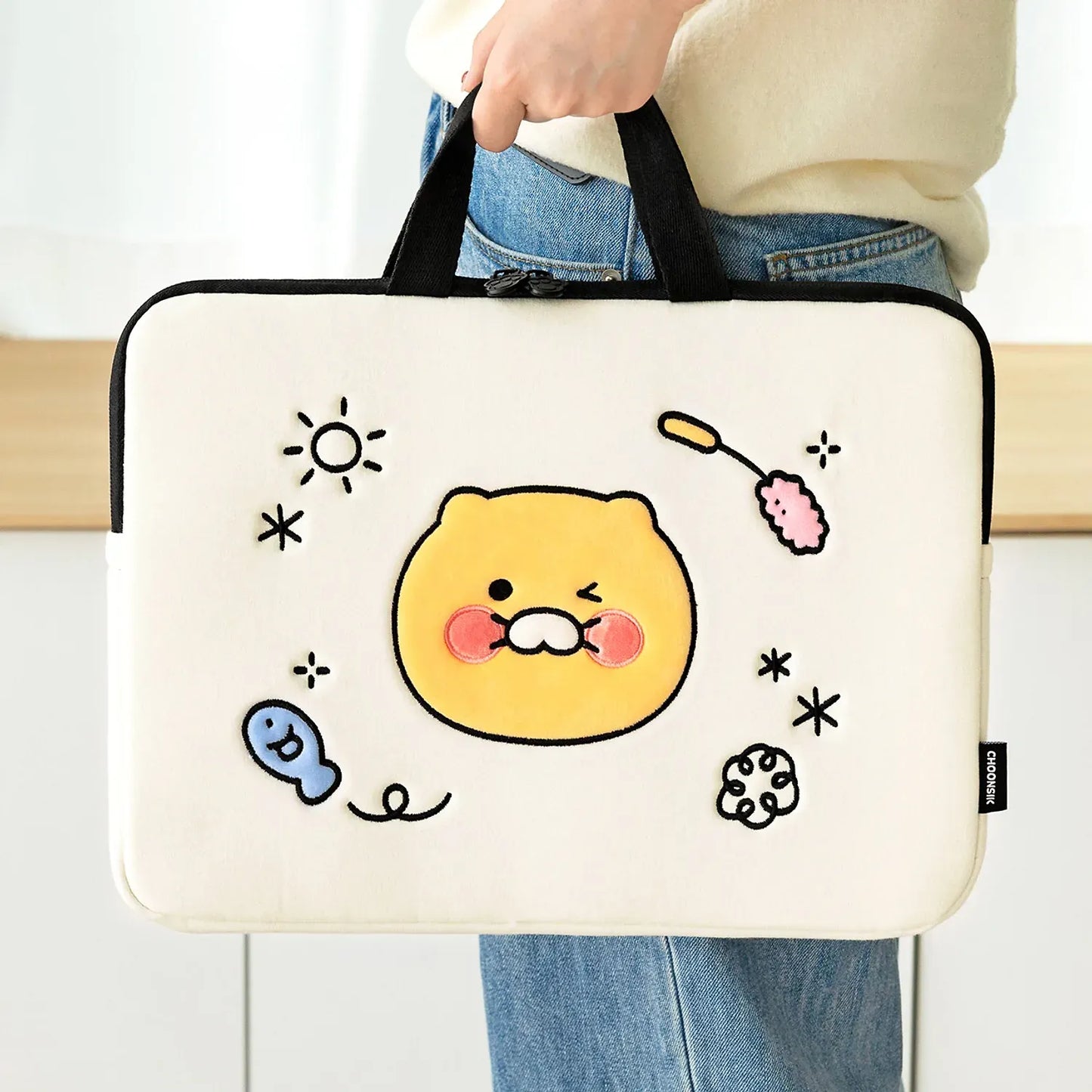 [KAKAO FRIENDS] Chunsik 13-Inch Laptop Pouch