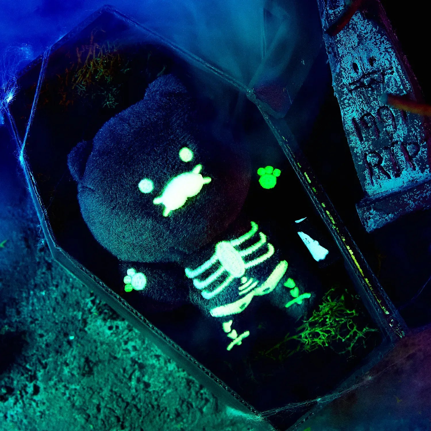 [KAKAO FRIENDS] NyangNyang Special Glow in-the Dark Skeleton Chunsik Keyring
