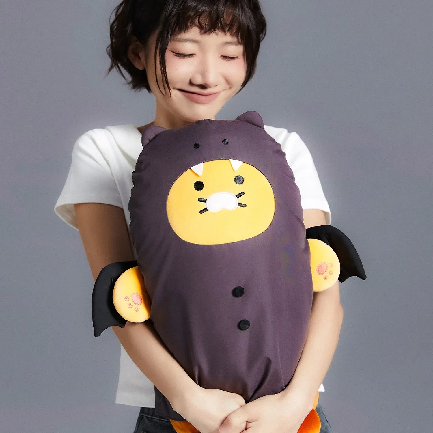 [KAKAO FRIENDS] Nyang Nyang Special Vampire Pillow Doll Chunsik