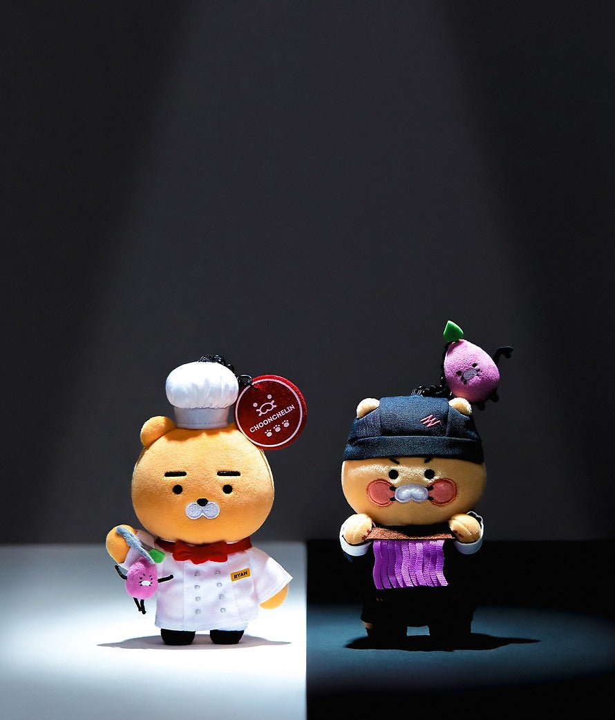 [KAKAO FRIENDS]Black and White Chef x Kakao Friends Chunsik Black Spoon Plush Keyring