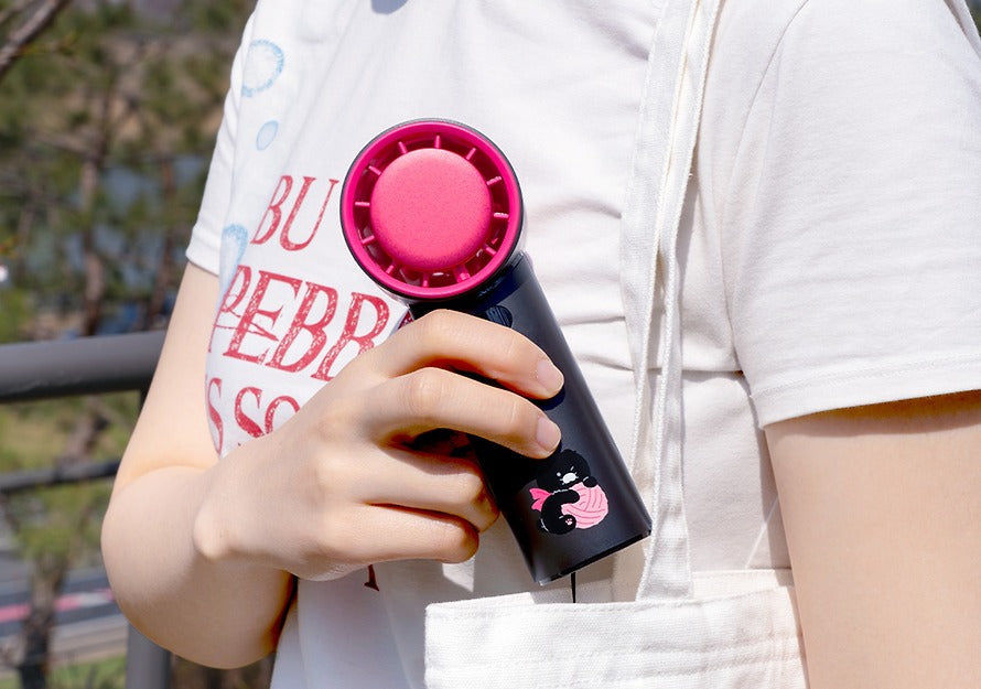 [KAKAO FRIENDS] Black Cool Summer Handheld Fan