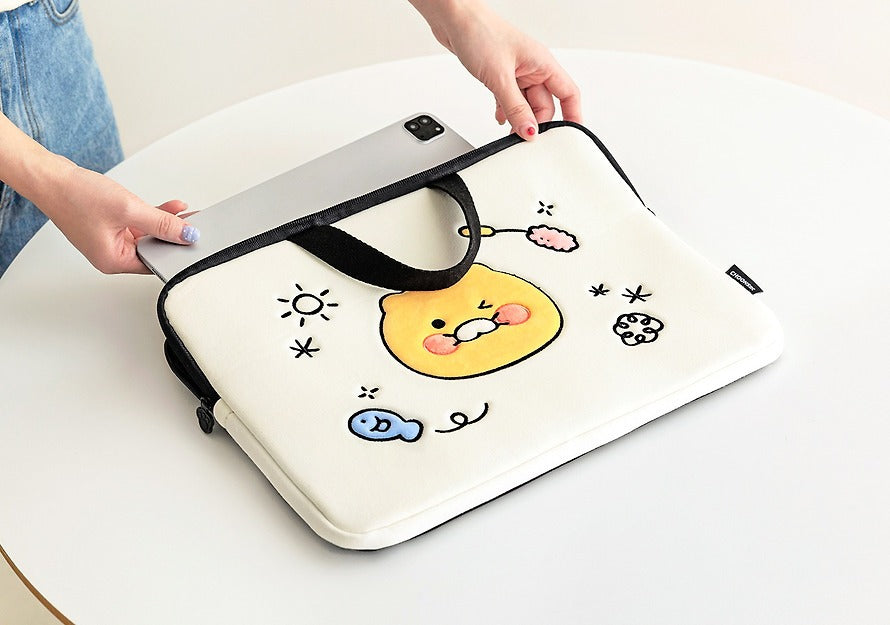 [KAKAO FRIENDS] Chunsik 13-Inch Laptop Pouch