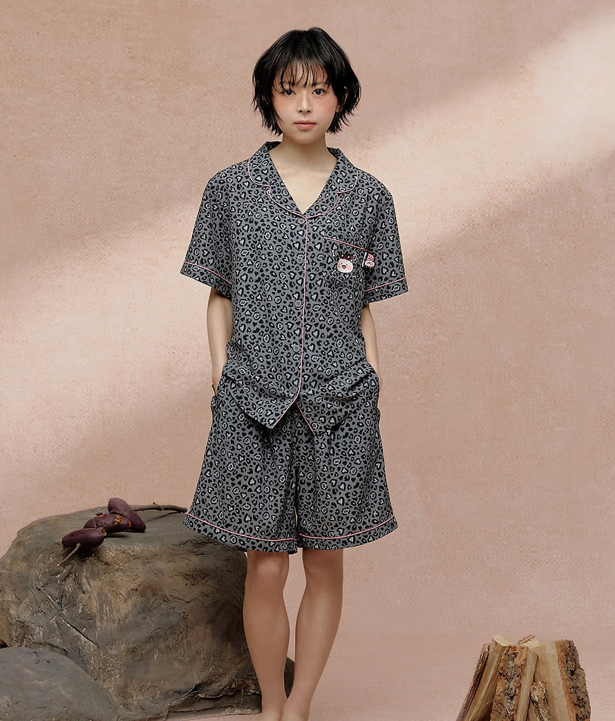 [KAKAO FRIENDS]Cave Age Pajama Collection Leopard Apeach