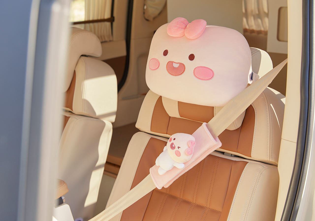 [KAKAO FRIENDS] Car Neck Cushion - Little Ryan & Apeach OFFICIAL MD