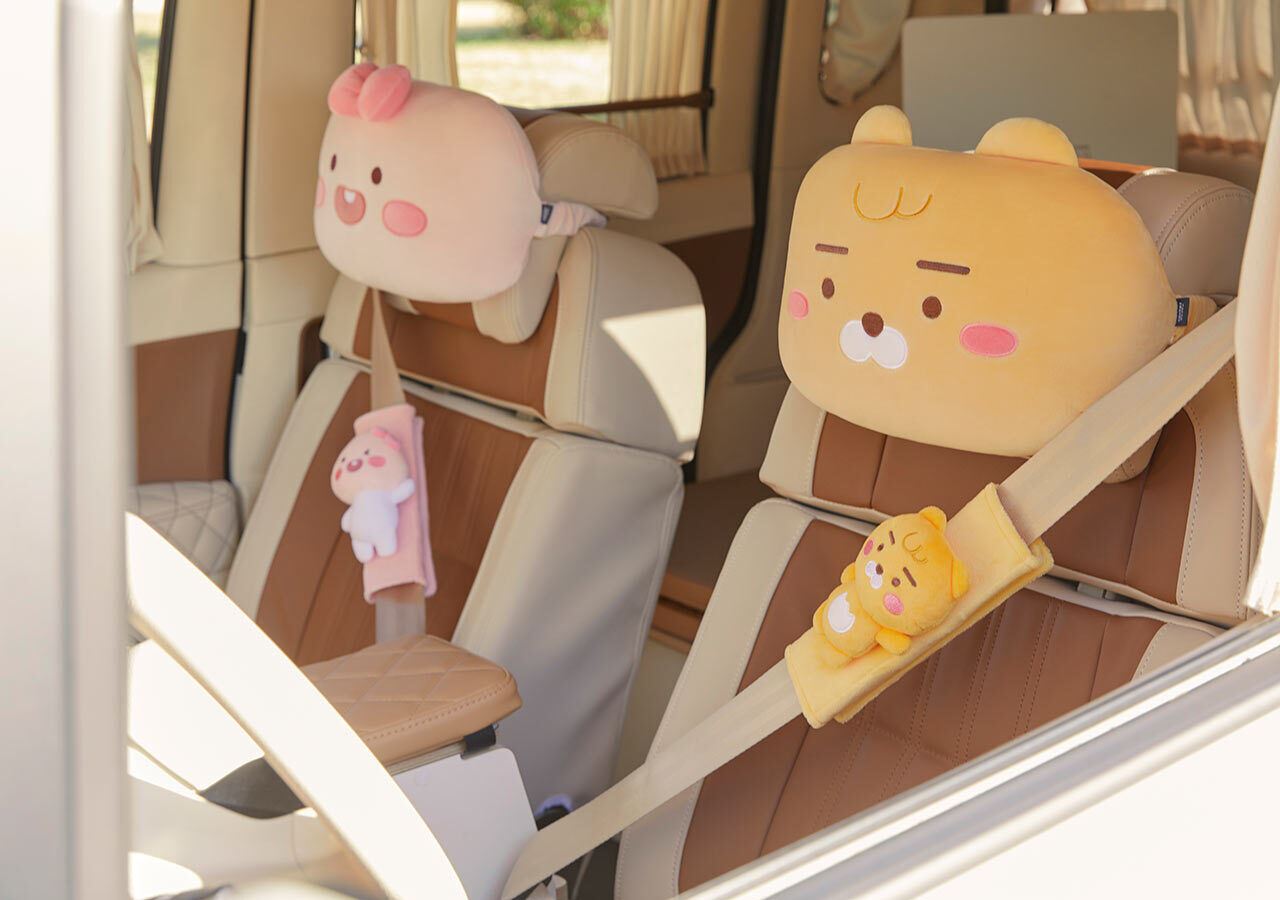 [KAKAO FRIENDS] Car Neck Cushion - Little Ryan & Apeach OFFICIAL MD