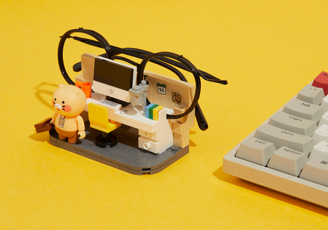 [KAKAO FRIENDS] Choonsik Desk Brick Figure OFFICIAL MD